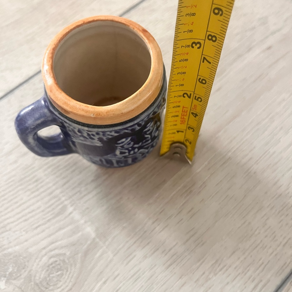 Vintage Blue and Tan Ceramic Mini Mug - Picture 5 of 6
